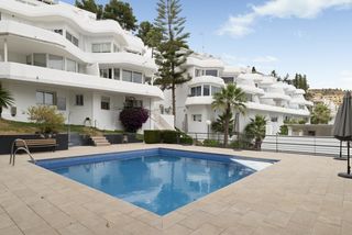 Casa adosada en Nueva Torrequebrada. Casa adosada en torrequebrada con ubicación junto al golf, terra