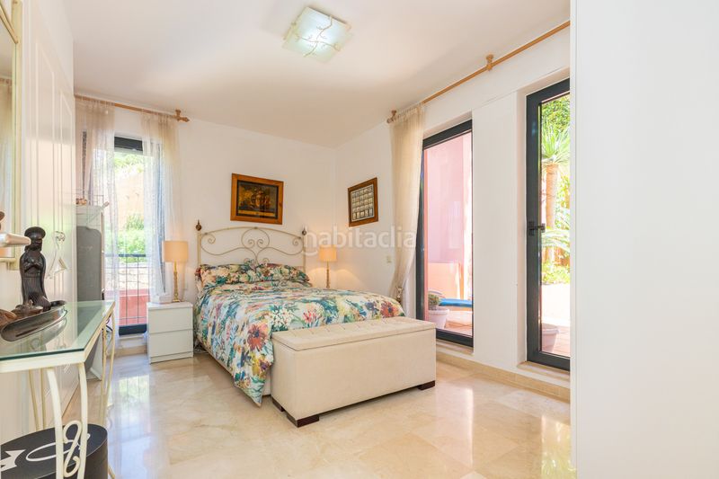 Foto a95035d5-2489-4709-8edc-2eb637ba2795. Apartament amb aparcament piscina a Calahonda Mijas