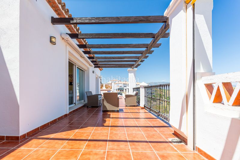 Foto ddc0f532-f39c-4138-a1b7-656b63f8fe73. Àtic amb aparcament piscina a Calahonda Mijas