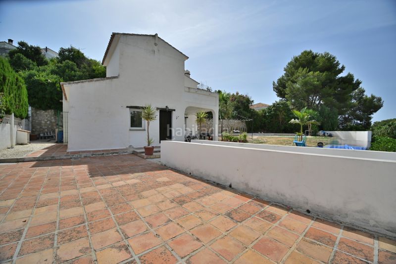 Foto 3034ed6e-ea2d-4423-941f-b18ba36dead3. Casa amb aparcament piscina a Calahonda Mijas
