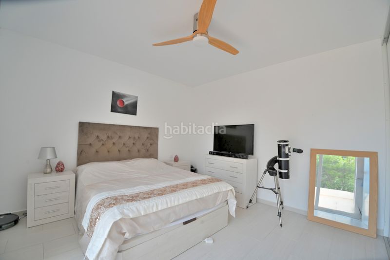 Foto b767cbff-b093-46bc-a5e3-37663f6c1c6f. Casa amb aparcament piscina a Calahonda Mijas