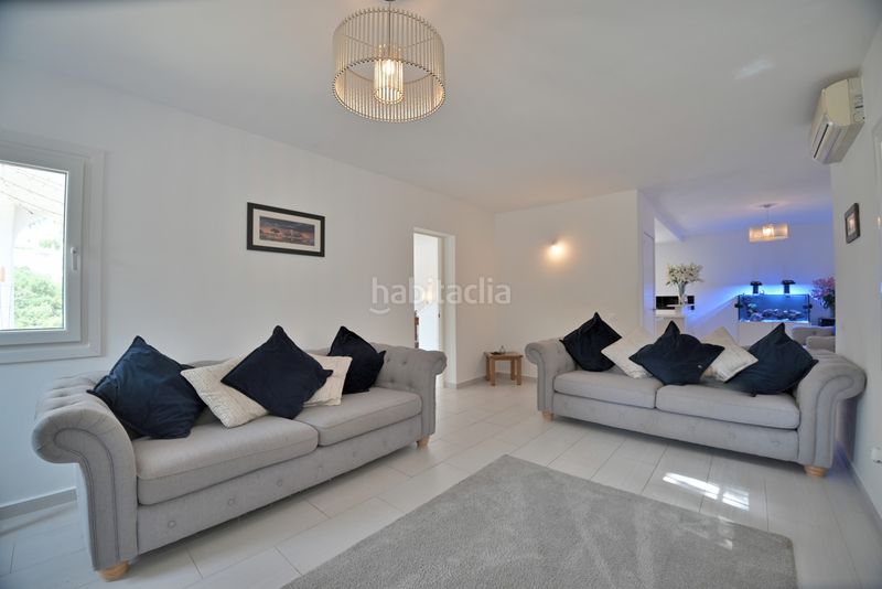 Foto ba7138fa-eded-4ab0-ade2-7fe21bc914ce. Casa amb aparcament piscina a Calahonda Mijas