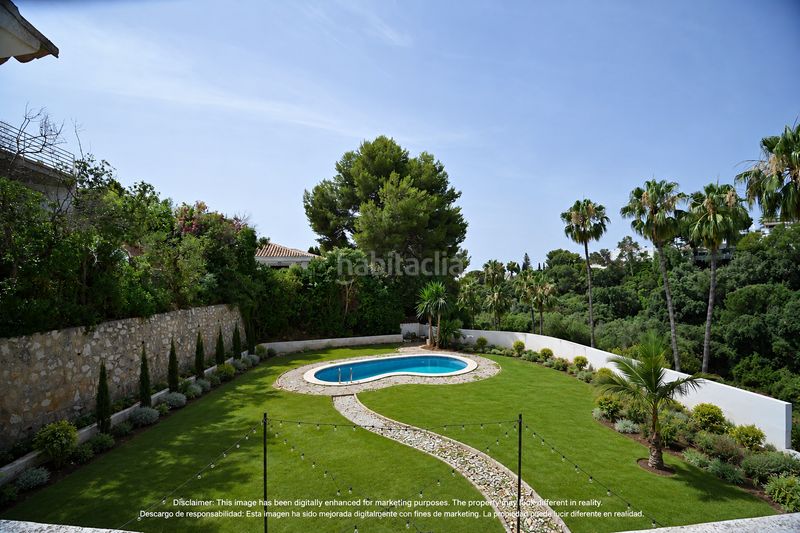 Foto d8b812ac-674b-452f-ad68-cf65b8626d74. Casa amb aparcament piscina a Calahonda Mijas