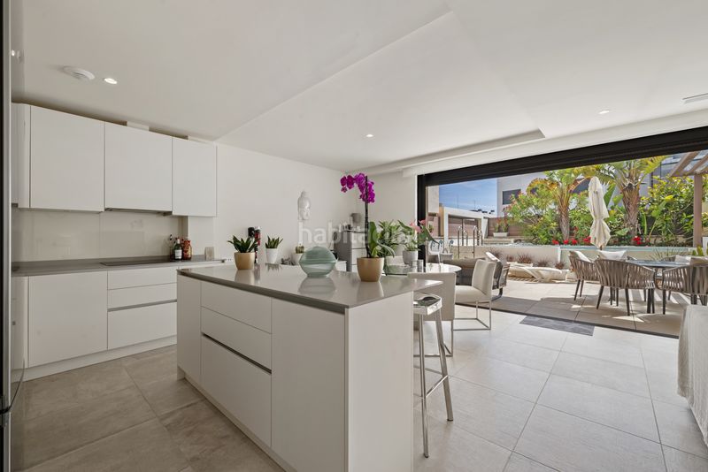 Foto 874eb967-dd85-450f-b383-60566f06953a. Casa adossada amb aparcament piscina a la cala Mijas Mijas