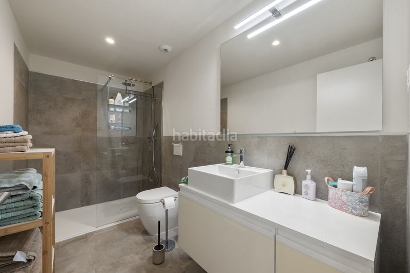 Foto c9617867-3059-4542-92bd-0a837d56a1af. Casa adossada amb aparcament piscina a la cala Mijas Mijas