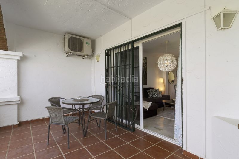 Foto 4c5cb057-fee6-43f8-8b23-7a1541e126aa. Casa adossada amb aparcament piscina a Calahonda Mijas