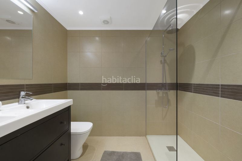 Foto d6f4d7ef-e604-42fe-bf4d-a0da1b0438ad. Casa adossada amb aparcament piscina a Calahonda Mijas