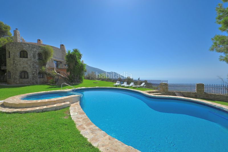 Foto f567ac89-94fe-4e74-b598-aac26c710c54. Casa amb aparcament piscina a Mijas pueblo Mijas