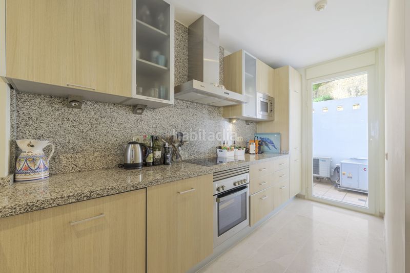 Foto 67ef4b56-20f2-4d22-aeeb-1459759c41ec. Casa adossada amb aparcament piscina a La Cala Golf - Lagar Martell Mijas