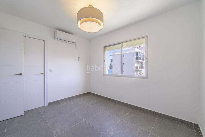 Foto 23ee9d45-b5cb-4d34-ac6f-f0dce23d6658. Apartament amb aparcament piscina a Calahonda Mijas