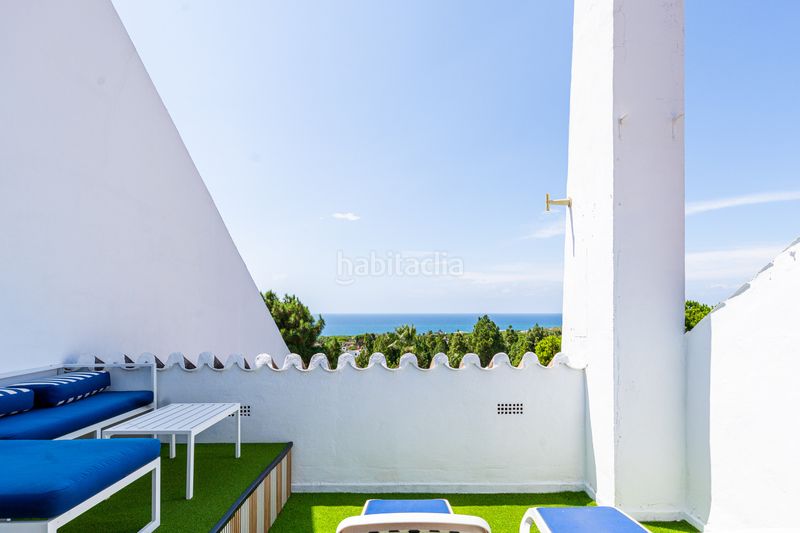 Foto 58274ce9-a3ef-4e9c-8c1a-cd455f106f50. Casa aparellada amb piscina a Calahonda Mijas