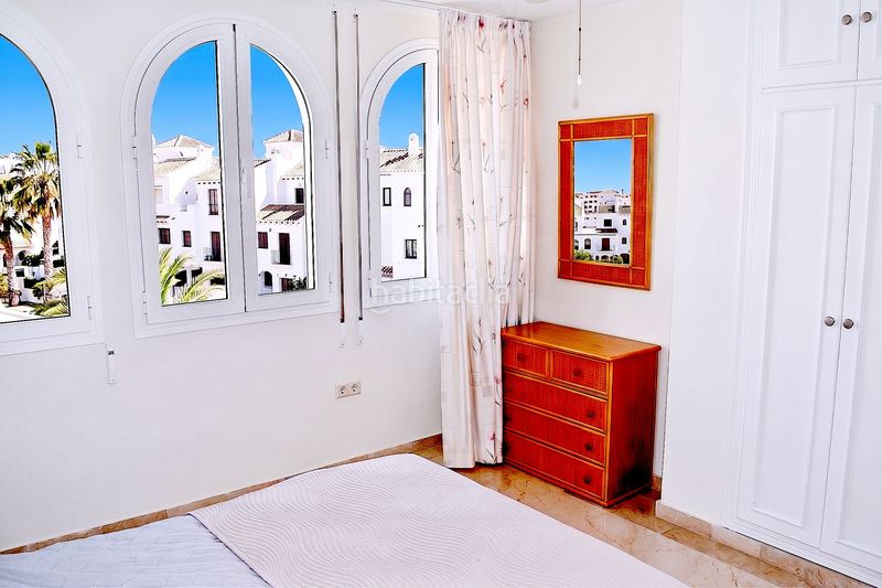 Foto 48176ae7-b8e0-4290-962f-a4de619e48d1. Dúplex amb aparcament piscina a Marbesa Marbella