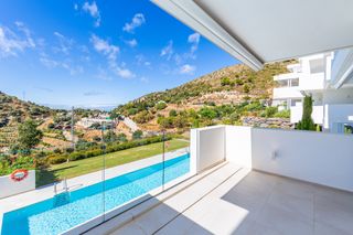 Planta baixa a Palo Alto. Exclusivo apartamento de dos dormitorios, vistas al mar y genero