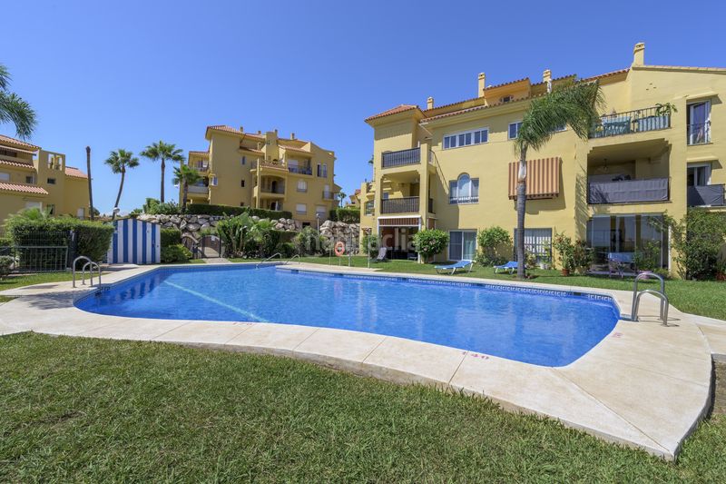 Foto 893b5181-a664-4cce-a7df-9a84d095fbc7. Apartament amb aparcament piscina a Riviera del Sol Mijas