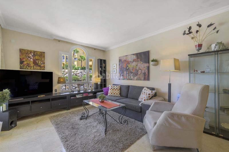 Foto 9611d90a-d0fa-4808-a42c-89dbb52f1648. Apartament amb aparcament piscina a Riviera del Sol Mijas