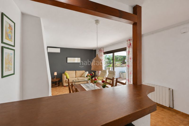 Foto b1123742-8eca-4b54-bdfc-039f66ad0e93. Casa adossada amb calefacció piscina a Calahonda Mijas
