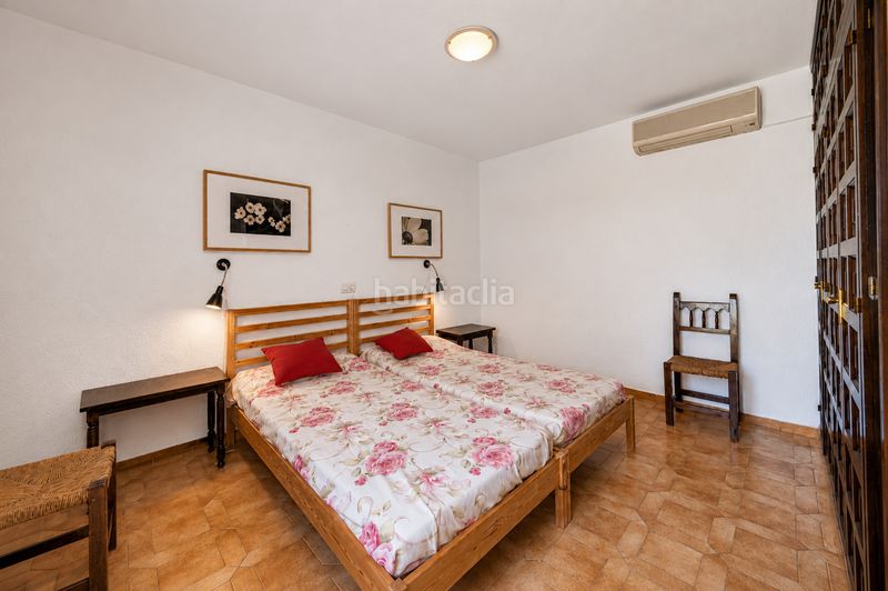 Foto f9d6bc58-3c14-49ce-a23e-fb955ddf1de7. Casa adossada amb calefacció piscina a Calahonda Mijas