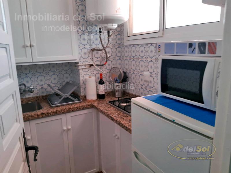 Foto 8048e58a-84bf-4a3f-92ba-0068a4883fcf. Estudio en avenida antonio toré toré 22 en Poniente-Faro Torre del Mar