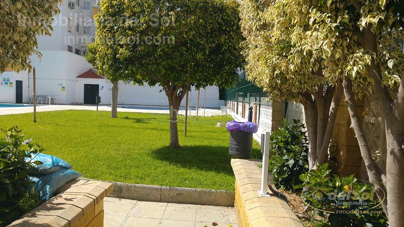 Foto fea9bc81-2fb9-473e-bdbf-29a8d668ad0d. Estudio en avenida antonio toré toré 22 en Poniente-Faro Torre del Mar