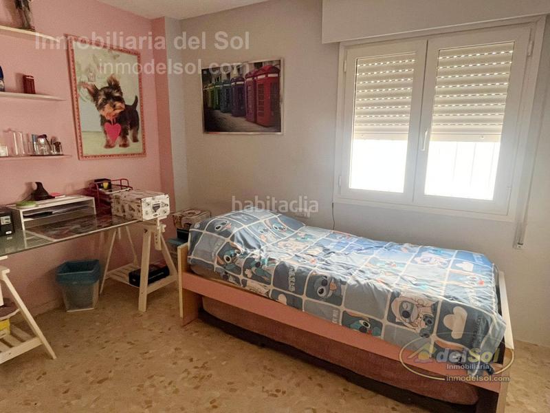 Foto 089abdce-0afd-483d-b7ab-c8b3b1eeb32d. Appartamento in calle pintor cipriano maldonado 95 in Torre del Mar