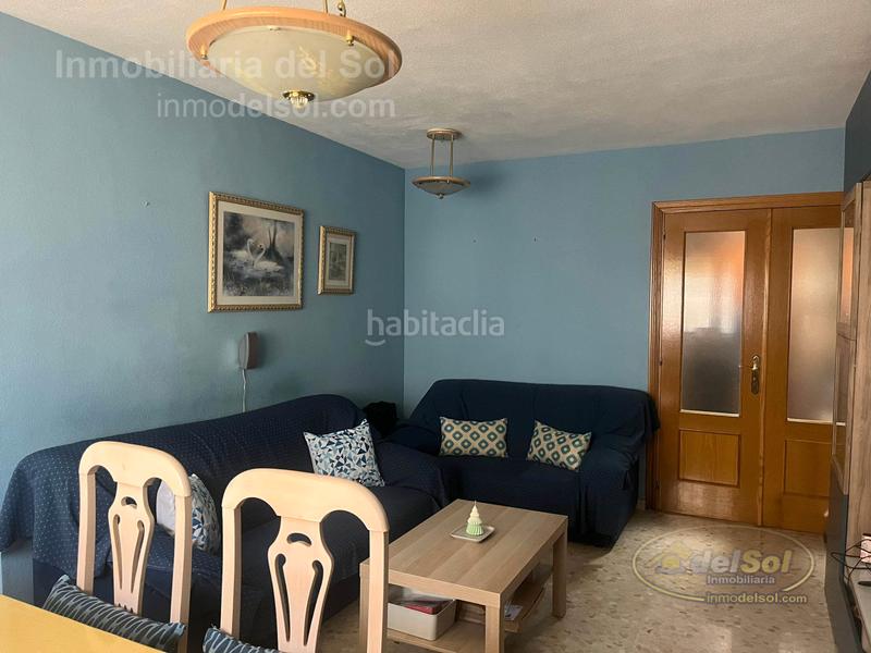 Foto 2272d808-f790-4ae4-960e-f2a92ff1ee02. Piso en calle pintor cipriano maldonado 95 en Poniente-Faro Torre del Mar