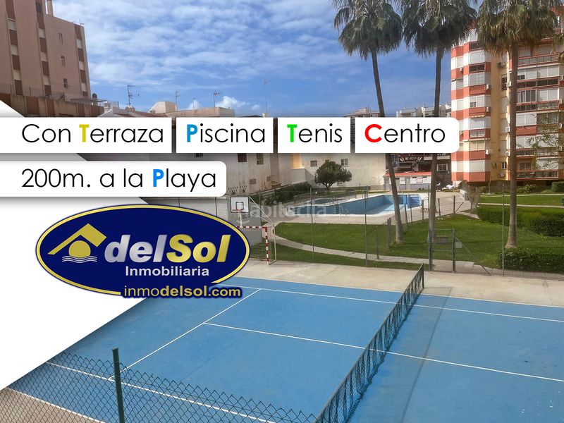 Foto 85a3afc9-f6bd-4be8-8158-31cacef1ba86. Pis amb piscina a Paseo Marítimo de Levante Torre del Mar