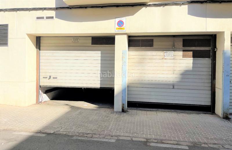 Foto 617e6d6e-b12a-491d-b4e4-cf80f8c50306. Parking voiture dans El Cerro Sevilla