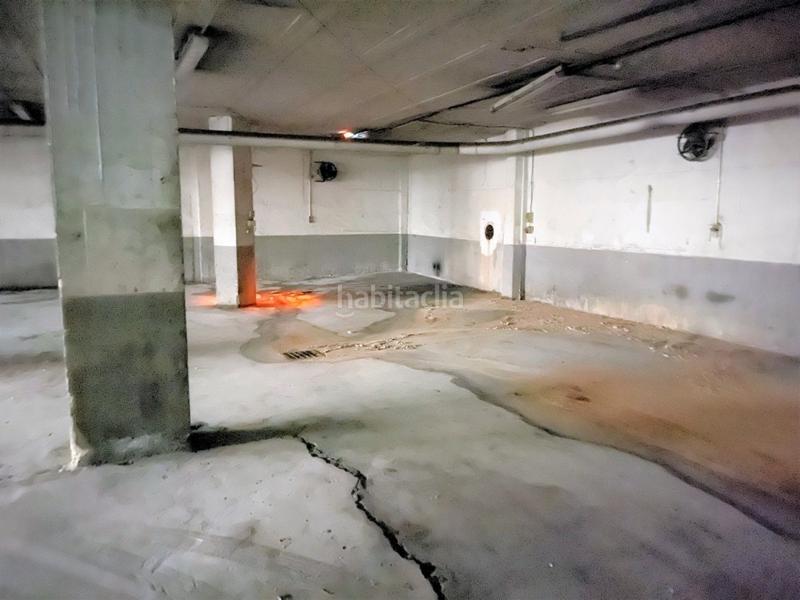 Foto a9a45698-d68d-4e89-9b3b-5fef94937846. Parking voiture dans El Cerro Sevilla