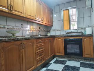 Maison  Carretera betica. Casa en muy buena zona de san josé de la rinconada. sevilla. car