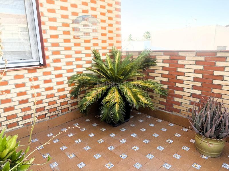 Foto c2db76f5-bf8c-4bb3-a5b7-acea83542ca5. Casa amb aparcament a San Jose de la Rinconada