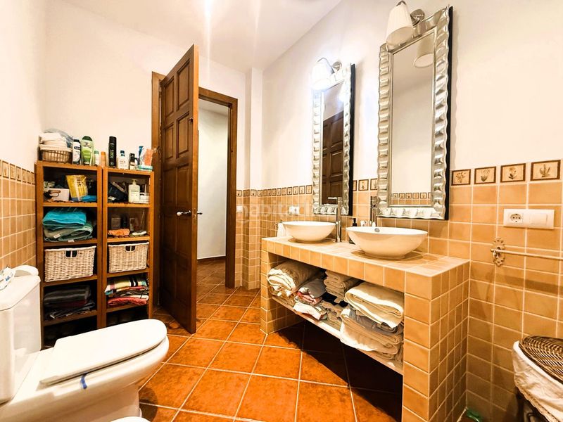 Foto f97db4a6-db52-4785-8eb3-d826f588fdcc. Casa en Rinconada (La)