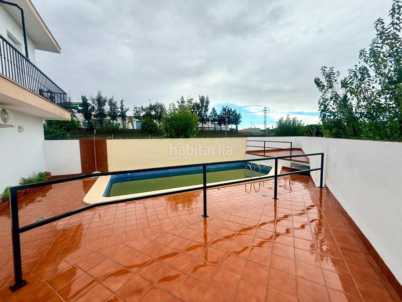 Foto 5706ad30-2923-4de9-aabe-9756a087b8b3. Pis amb aparcament piscina a Burguillos