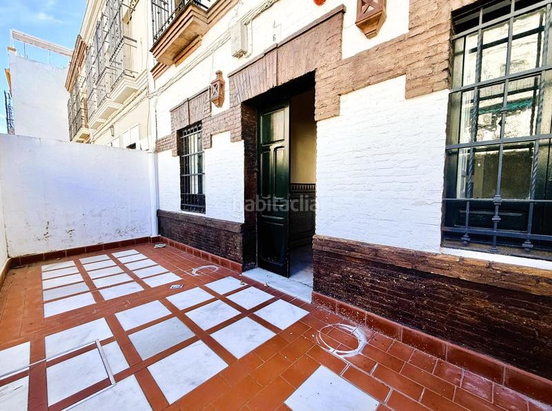 Foto 95dd6d2c-5d3f-4472-b3e7-aa9753f0dc98. House in La Buhaira Sevilla