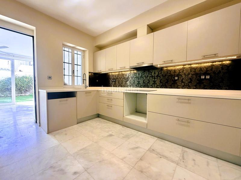 Foto c2b4ecdc-35ae-4eed-b58c-cc9e59cde1c3. House in La Buhaira Sevilla