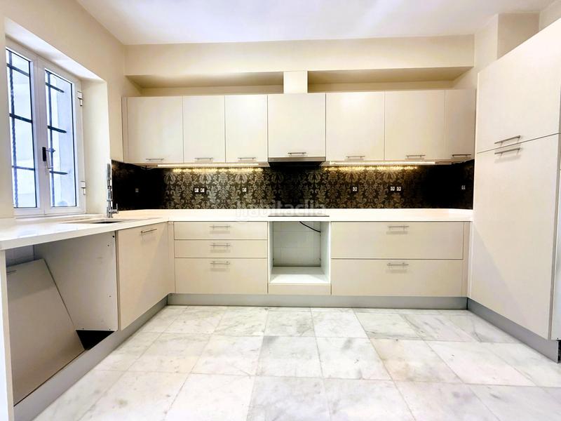 Foto bb9c22c3-0198-4c6c-9959-1ba54e03702d. Maison dans La Buhaira Sevilla