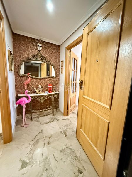 Foto f4f3f2bd-4729-431e-9587-eb4ec4884bcc. Piso en Bellavista Sevilla