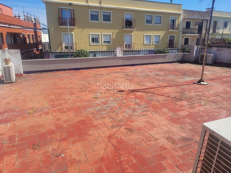 Foto 5b622bfa-6dfd-4b1f-92b9-9e94a46b214f. Casa amb aparcament a Centro - Barriada Mallorca Camas