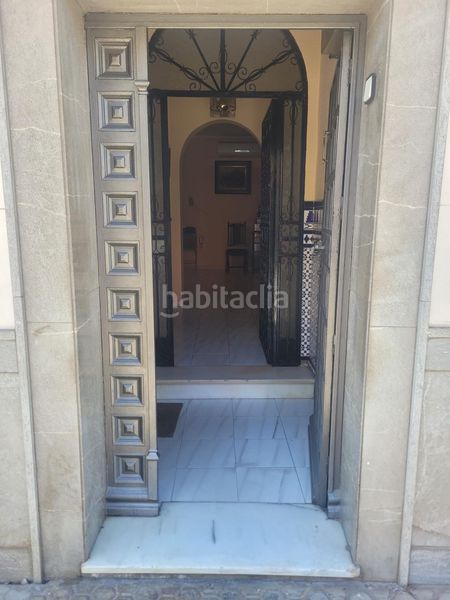 Foto 87f184c2-73cc-47b6-a2f1-661f4da27bf1. Casa amb aparcament a Centro - Barriada Mallorca Camas