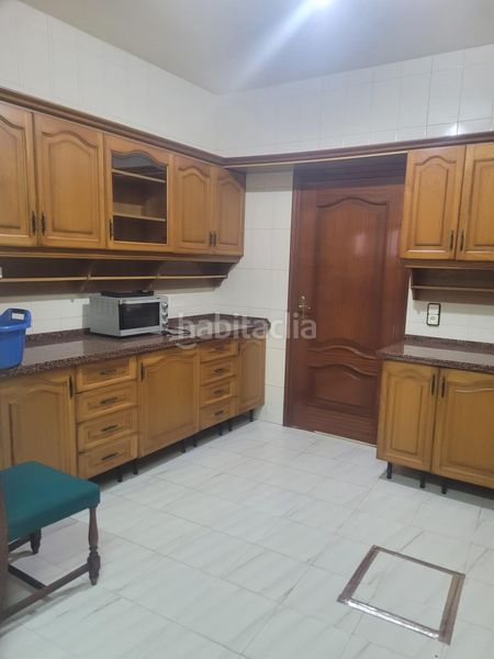 Foto 8c1eba11-c18c-45c8-8c5b-28580c4df6e6. Casa amb aparcament a Centro - Barriada Mallorca Camas