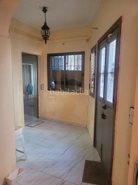 Foto d3167e02-ef52-43b3-8c09-0675e4abe205. Casa amb aparcament a Centro - Barriada Mallorca Camas