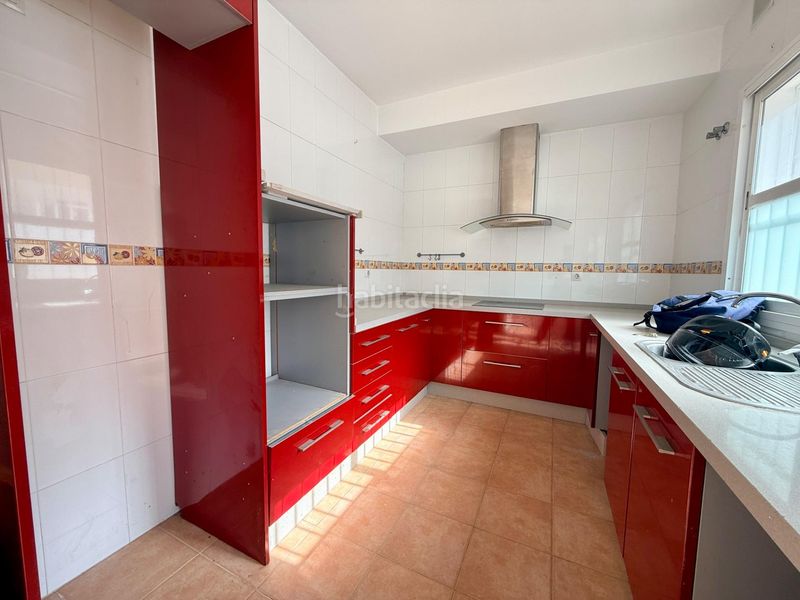 Foto 68724704-d273-48bf-971d-ba4a2206b9d0. Casa amb aparcament a Gerena