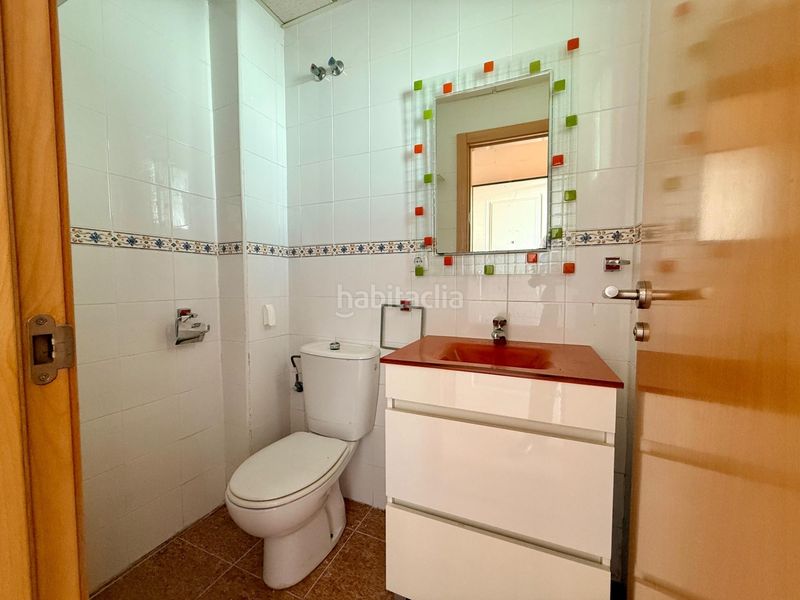 Foto 68d0872f-3560-450f-9bab-1f4e16801c98. Casa amb aparcament a Gerena