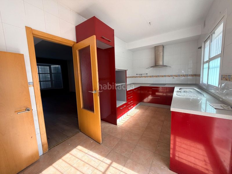 Foto 91168cba-17b4-4376-9fff-458b9d7ac9df. Casa amb aparcament a Gerena