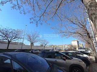 Local Comercial en Parque Alcosa