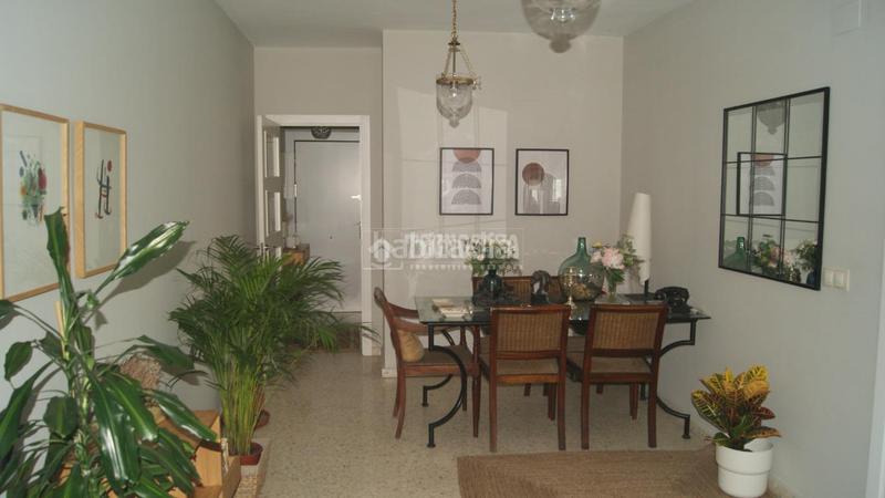 Foto d6050786-a817-480d-a8c5-d18e8b0fdeee. Piso  en venta en Parque Alcosa Sevilla