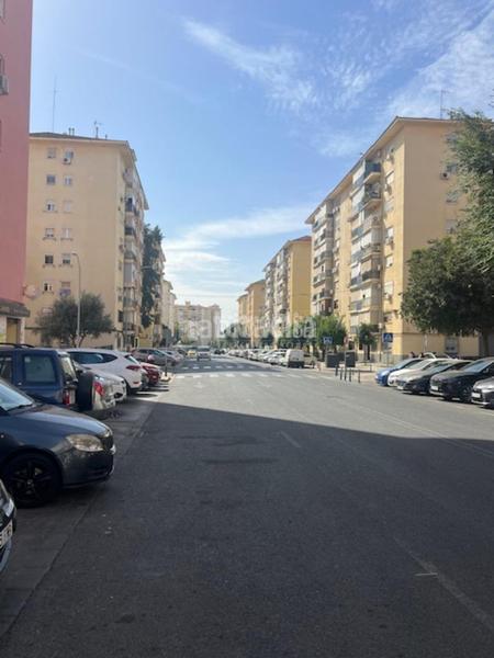 Foto 14f3a391-ded3-448f-98c6-a1dd1f712660. Appartamento con riscaldamento in Parque Alcosa Sevilla