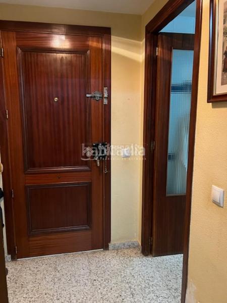 Foto 239a6b67-7764-40d4-b922-63cbb6c4bae8. Appartamento con riscaldamento in Parque Alcosa Sevilla