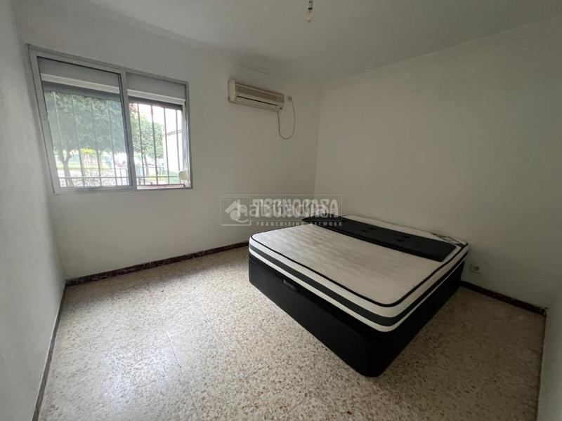 Foto a6787c50-e78d-48ba-8687-293600b52ec1. Appartement dans Parque Alcosa Sevilla