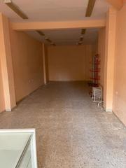 Local Comercial  Calle pedro de valdivia. Local comercial en zona san sebastian, huelva