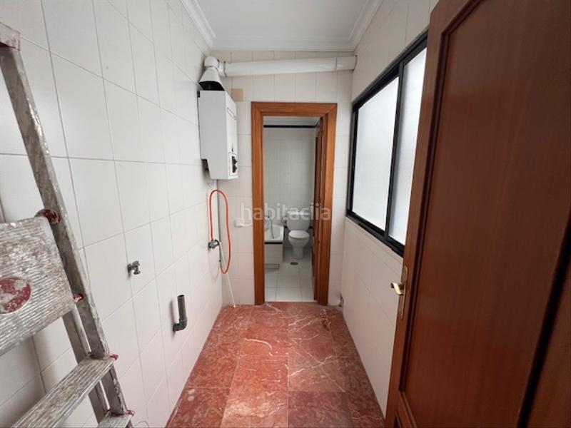 Foto 7d9afaae-65fa-4dab-84f4-b5c94d95e0fb. Alquiler piso  en alquiler en calle gravina en Huelva